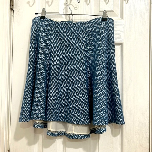 Alice and Olivia skirt - Picture 3 of 9